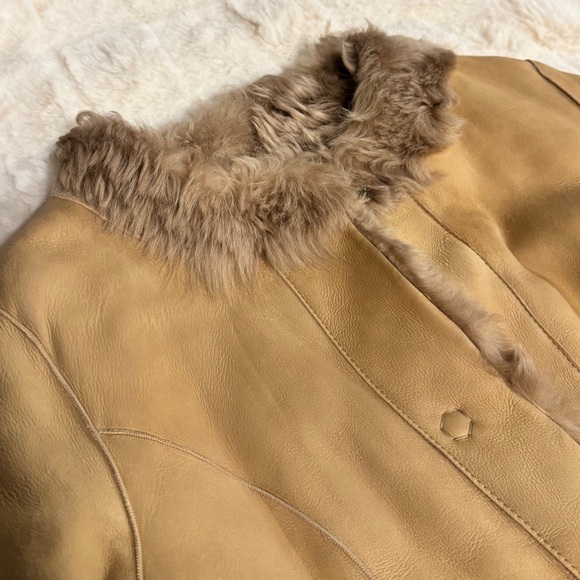 DROMe Reversible Leather & Fur Coat - Picture 4 of 11